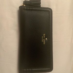 Kate Spade black wallet Lacey Orcard Street